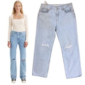 Levi’s Low Pro Women’s Jeans | Light Wash | Distressed | 32